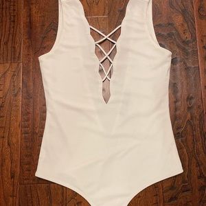 Dainty hooligan bodysuit
